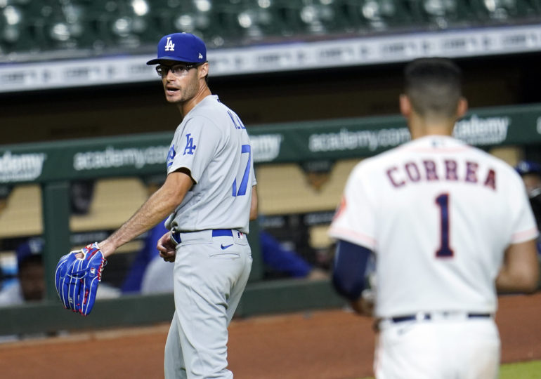 Benches clear after Dodgers five-run fifth inning