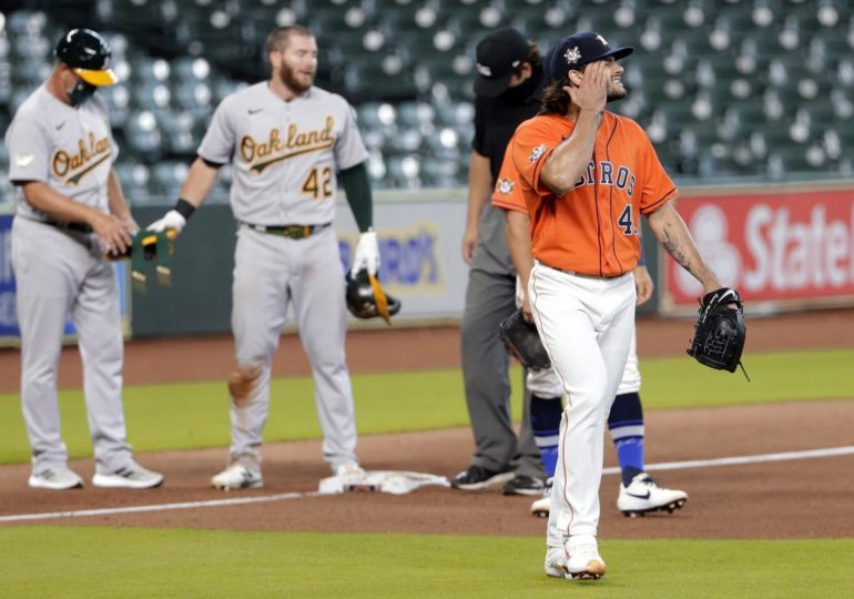 Astros offense struggle in loss to A's