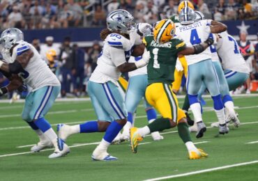 Cowboys battle back! Packers settle for tie in overtime.