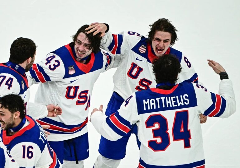 Team USA men, women hockey edge rivals, Canada 2-1